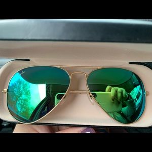 Ray ban aviators